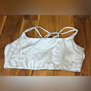 ATHLETA SMALL ✨ active Women's Cream Strappy Bralette great condition